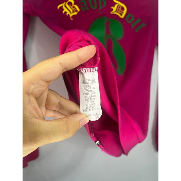 Y2K wet, seal, baby doll, full zip, hot pink sweatshirt size small - Picture 6 of 6